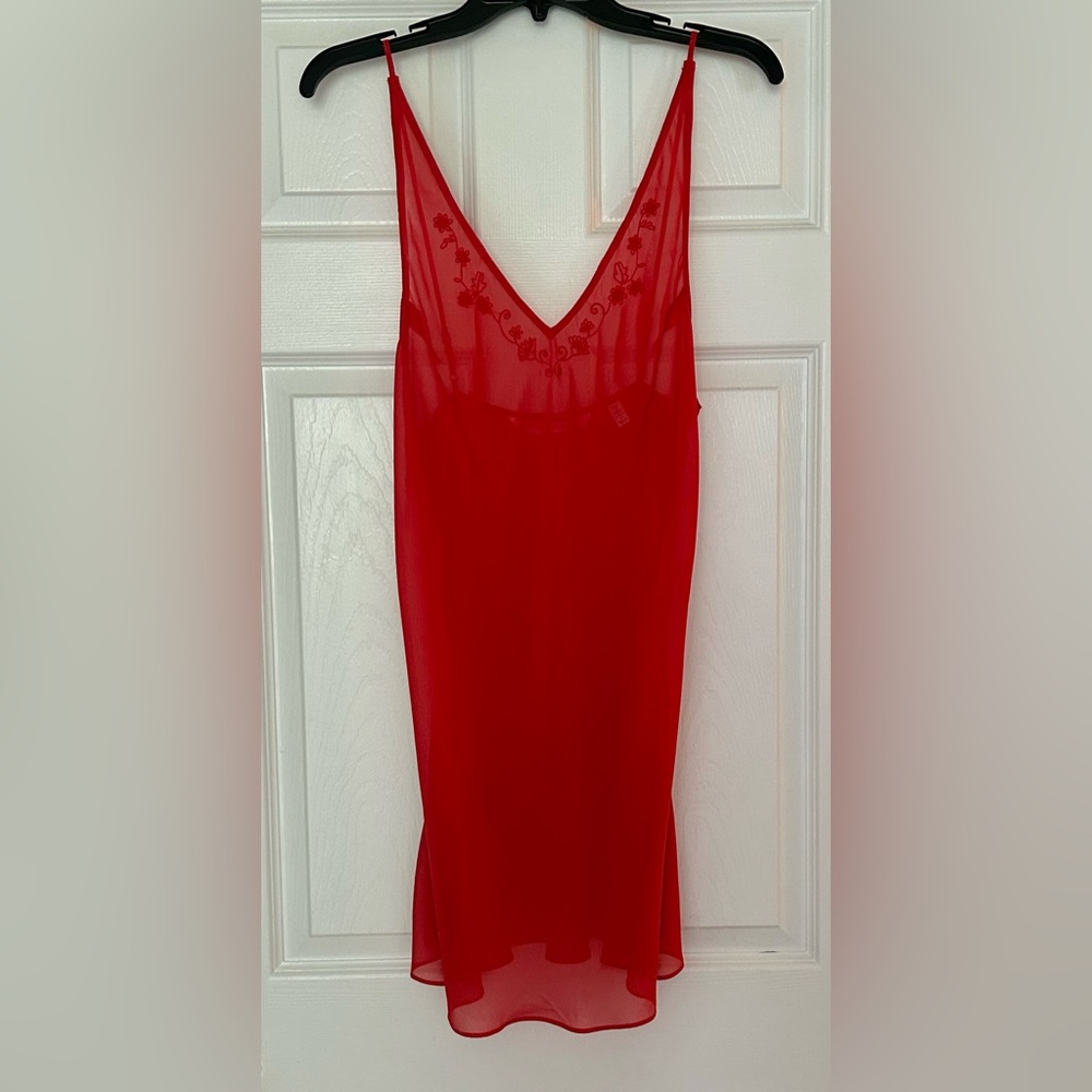 Victoria’s Secret 90s Sheer Red Nightie Size Medium